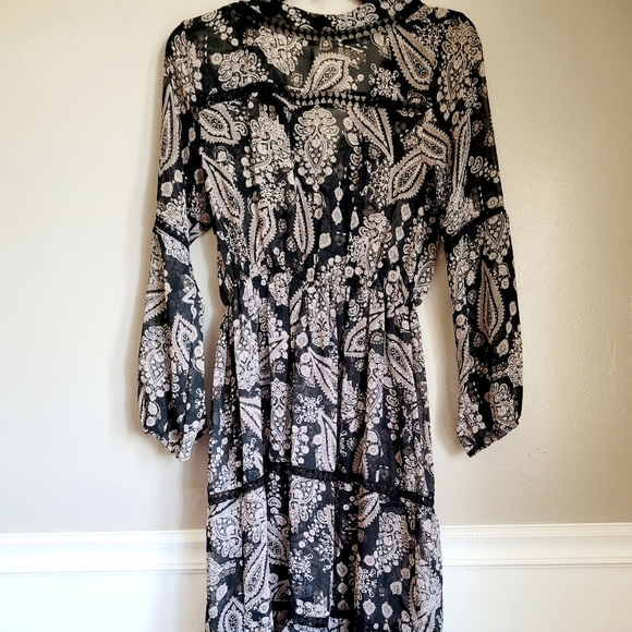 Knox Rose Printed Button Front Midi Dress - Picture 5 of 8